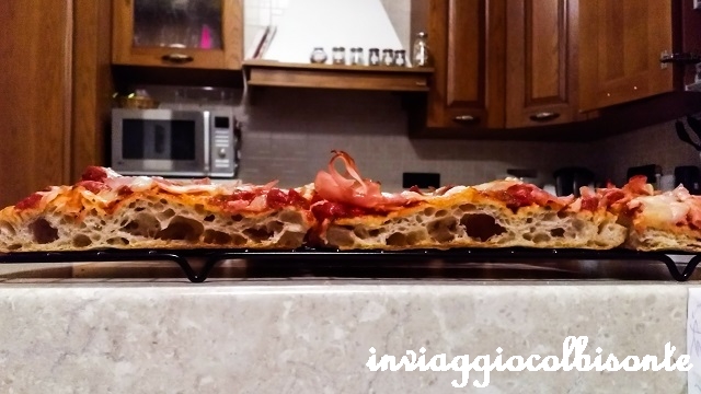 pizza in teglia alla romana alveolatura